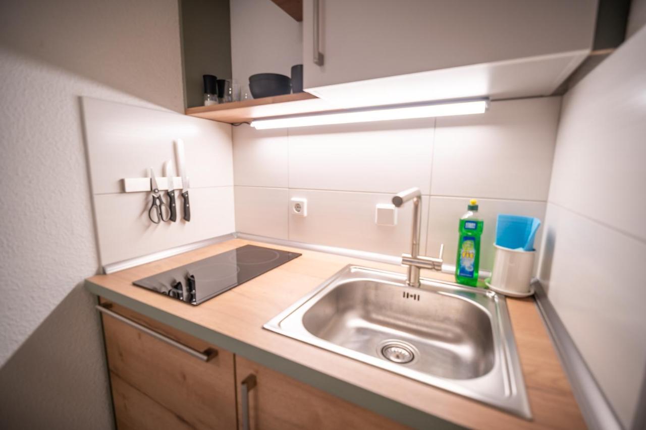 Rr - Cozy Apartment - Parking - Kitchen - Wifi มัคเดอบวร์ก ภายนอก รูปภาพ